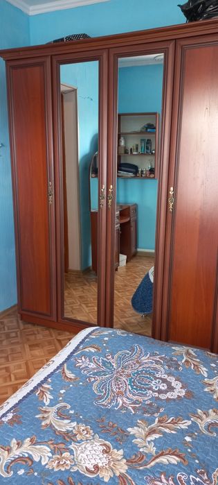 Спальный гарнитур