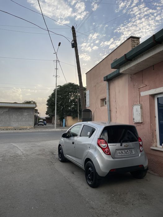 Chevrolet spark tiniq sastayanya