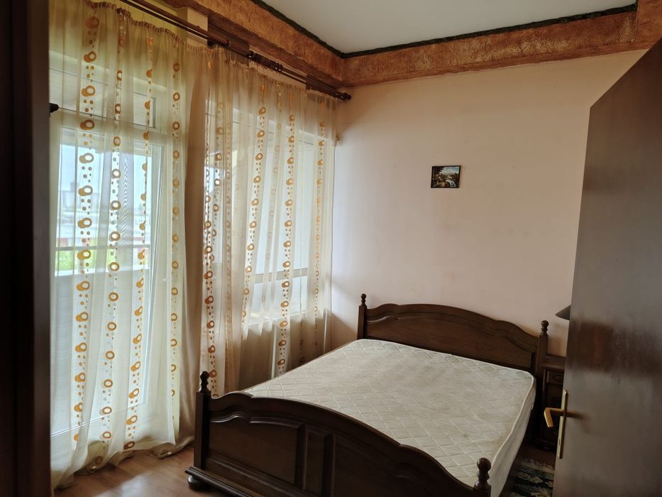 Vând ap.2camere ared uta