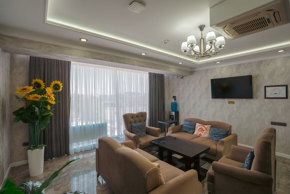 Samarqand Darvoza hotel