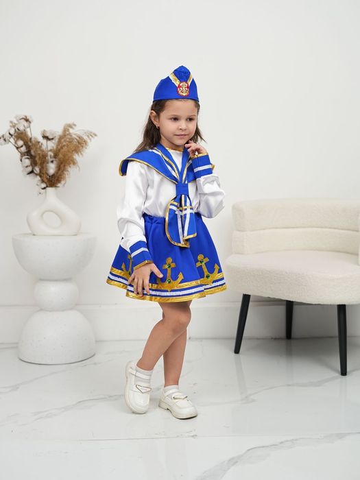 Военные костюмы парадные