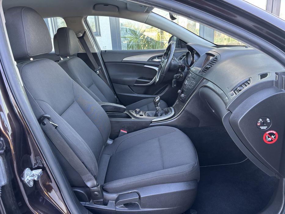Opel insignia 2.0 turbo