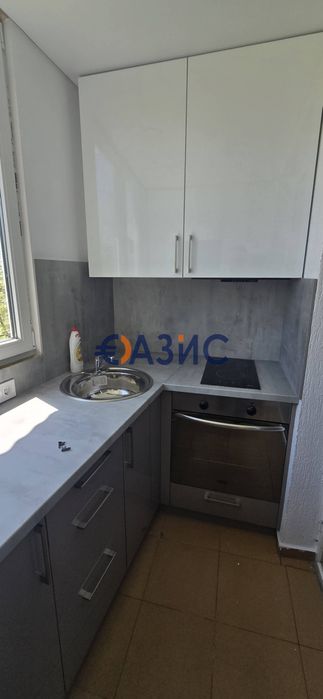 Продава се Двустаен апартамент в к.к. Слънчев бряг - 51 кв.м за 680 €/кв.м - Снимка #5
