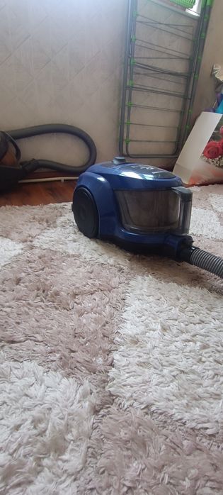 Продаётся пылесос Samsung