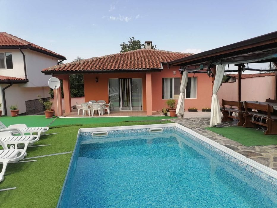 Продава се Къща в с. Извор, Област Бургас - 480 кв.м за 1250 €/кв.м - Снимка #9