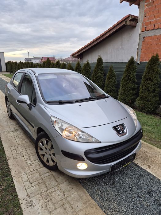 Peugeot 207 1.4 HDI Facelift euro4 cu 76000!!! km