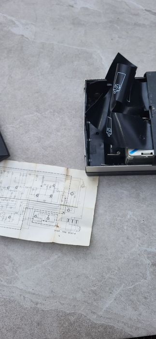 Журналистически касетофон с микрофон марка philips