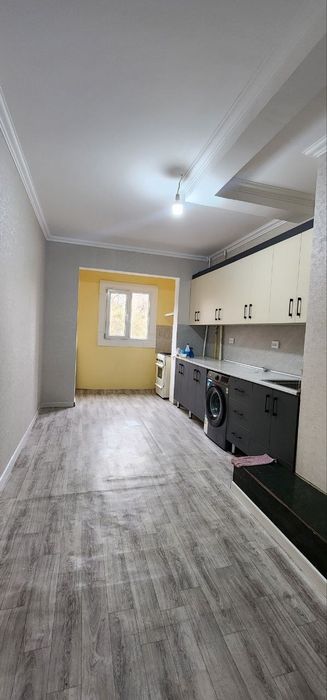 На продаже 2-комнатная на 3-Этаже , Французская планировка