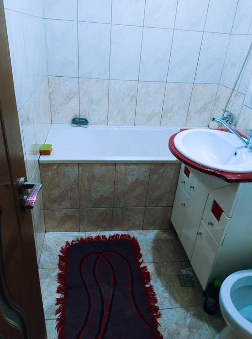 Garsoniera de închiriat