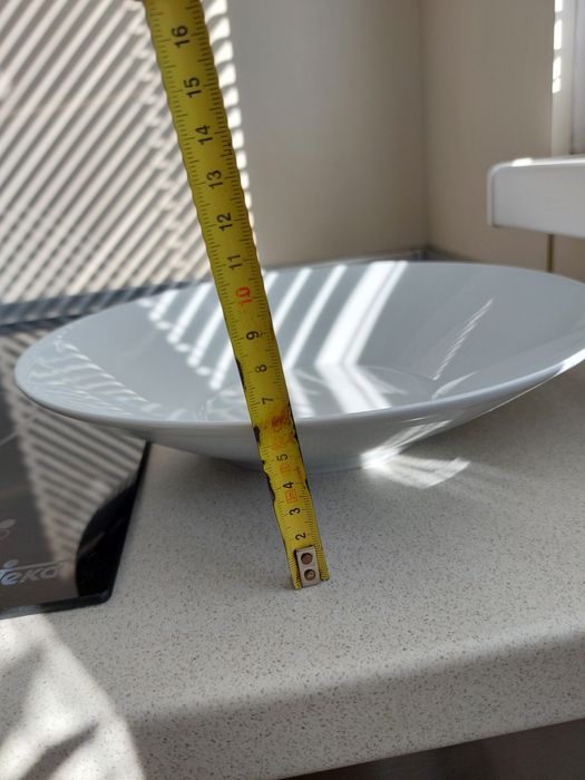 Порцеланови чинии IKEA