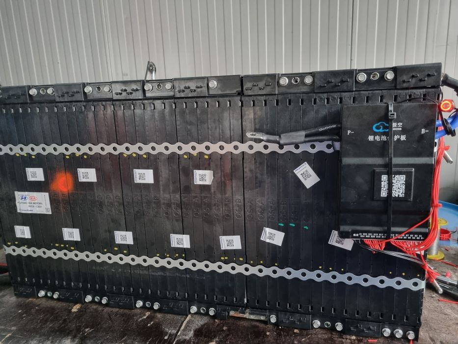 Bateri acumulatori  Ll-ion