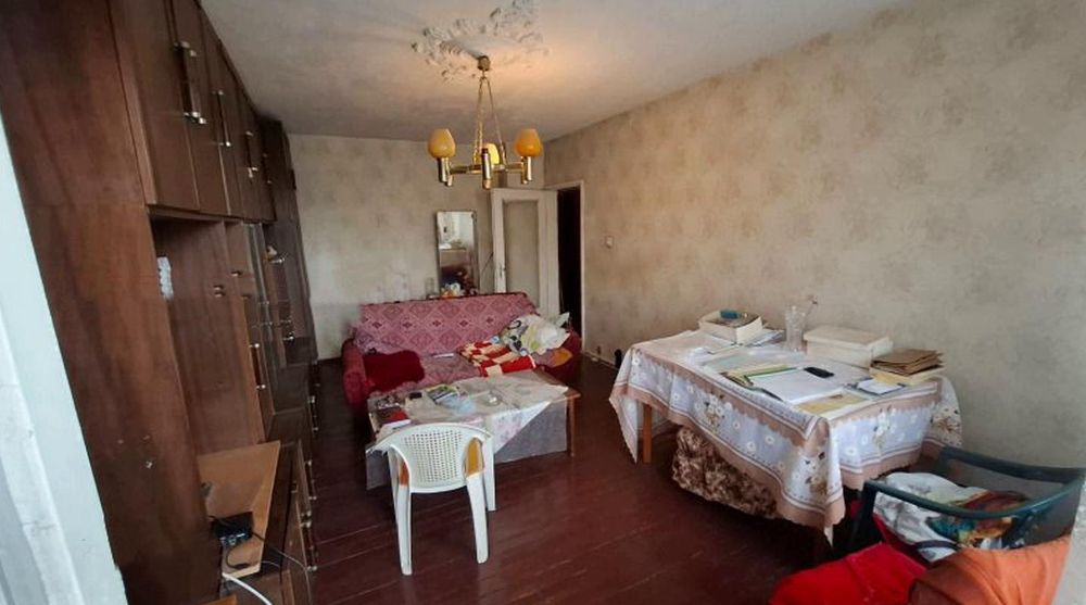 Продава се Двустаен апартамент в София, Фондови жилища - 68 кв.м за 994 €/кв.м - Снимка #1