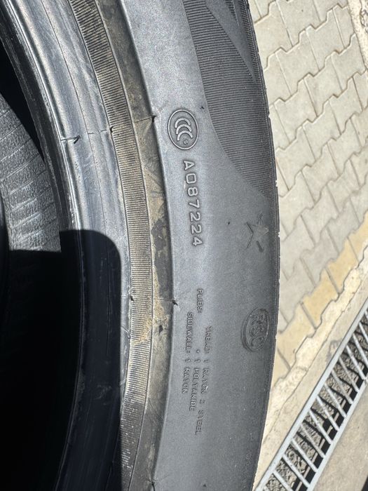 Летни гуми Pirelli 245/50/19