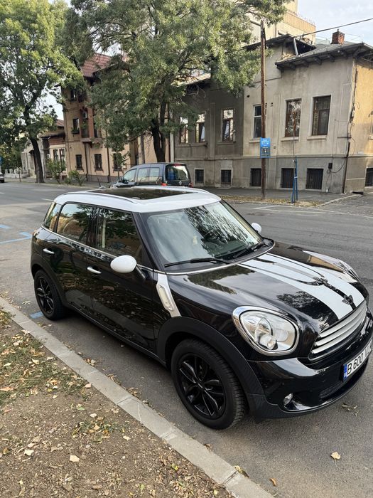 MINI Cooper Countryman 1.6 Benzină 122 CP | Panoramic | Piele + Stofă | 2012