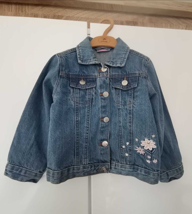 Детски якета и суичери за момиче и момче, размери до 92.