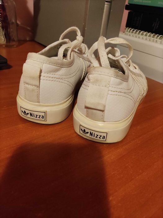 Teniși Adidas mărimea 36/37