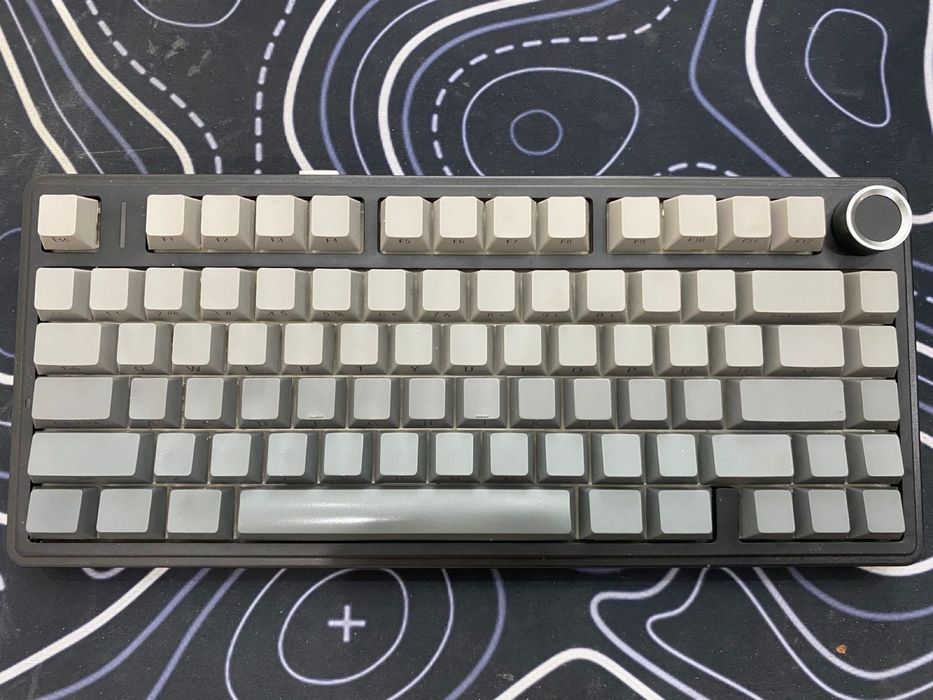 Продам клавиатура aula f75