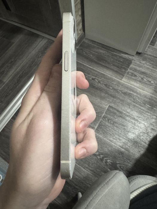 Айфон 13 128 гб аккум