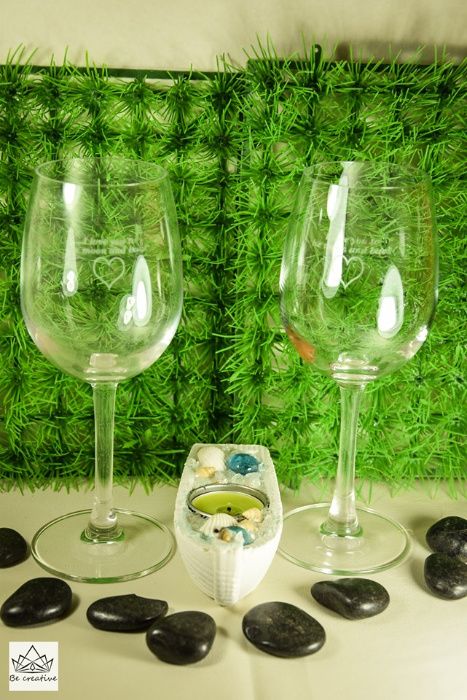 Стъклена чаша за вино, персонално гравирана по ваш избор