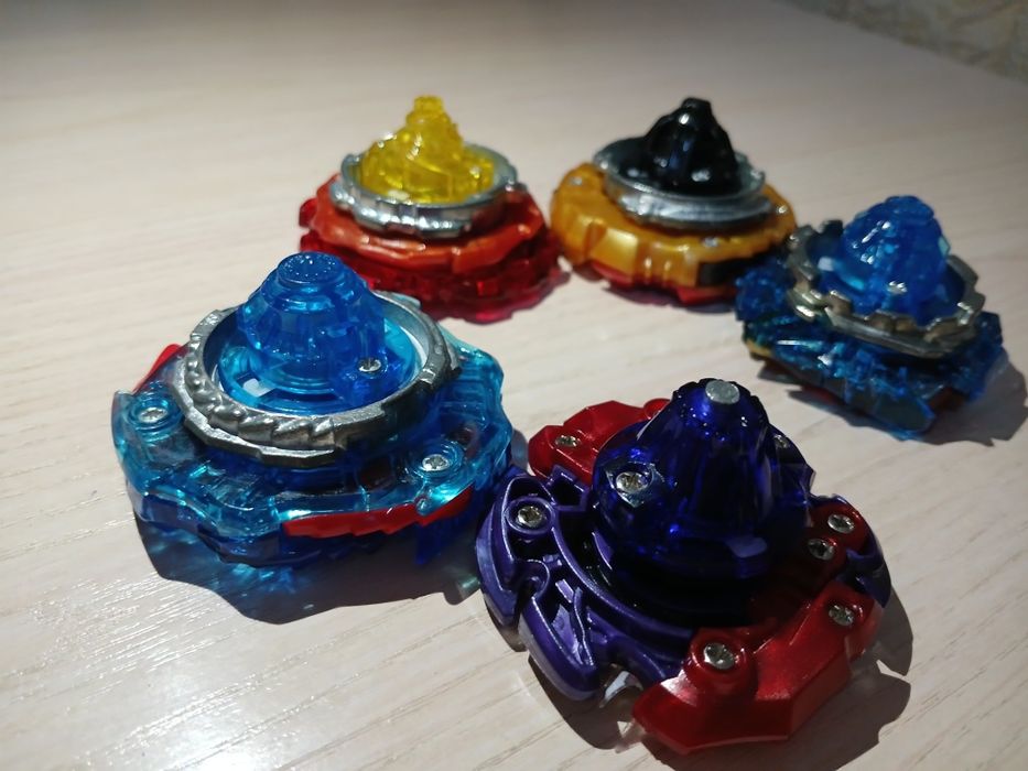 Блейблейд берст фигурки