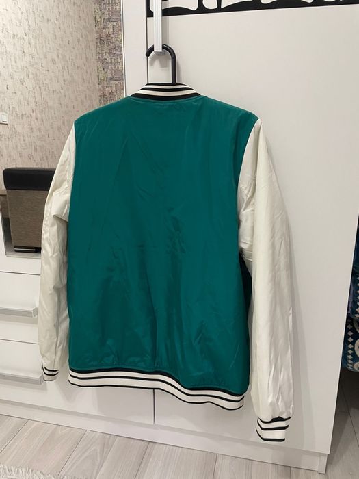 Подростковый бомбер