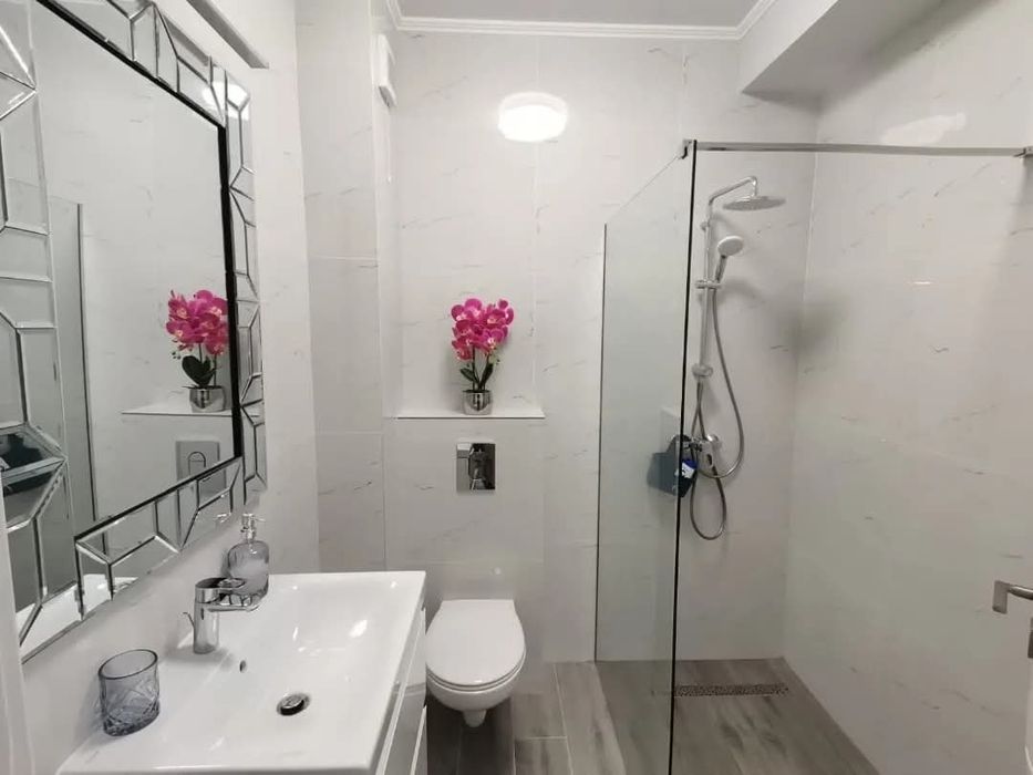 Apartament 2 camere Mamaia Nord langa plaja Azimuth