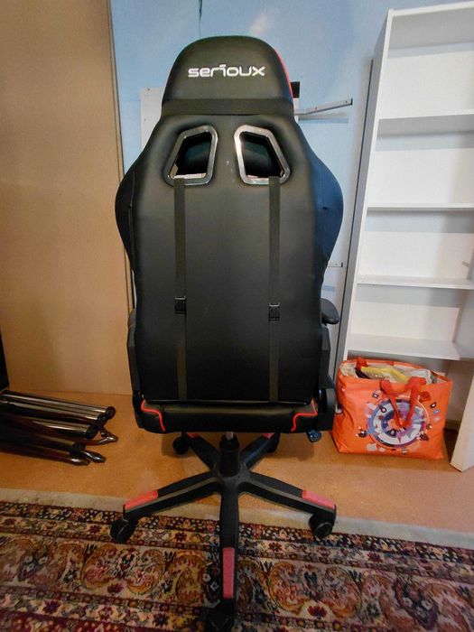 Scaun gaming tip recaro