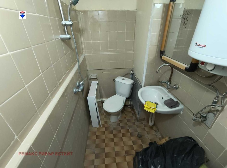 Продава се Едностаен апартамент в Русе, Чародейка - Юг - 42 кв.м за 667 €/кв.м - Снимка #8