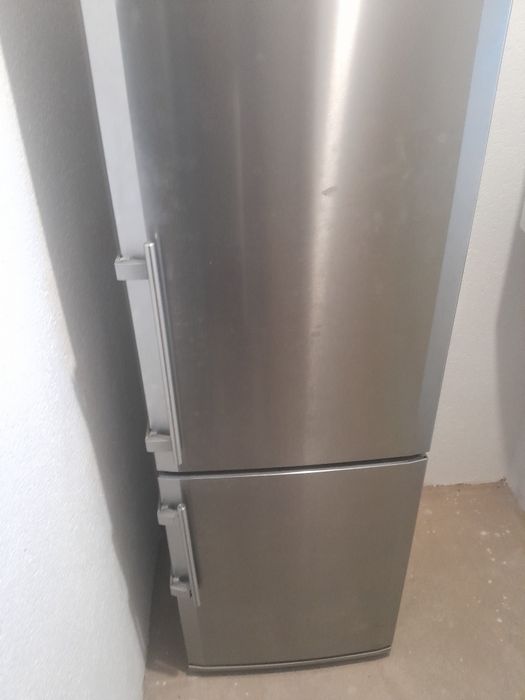 Combina frigorifica  liebherr