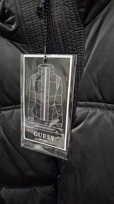 НОВО зимно яке Guess