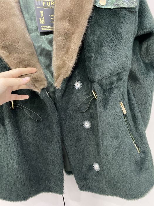 Срочно натурал шуба