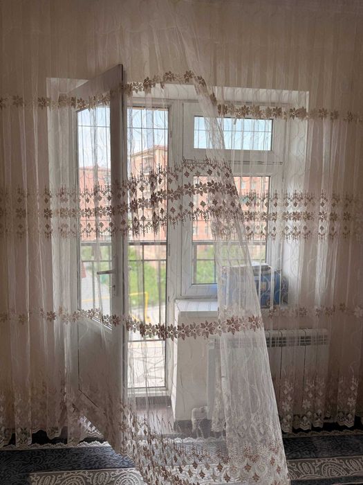 Сергели 3А. 3/4/7. 57 м.кв 3-бекат ор. Элит маркет. квартира сотилади.