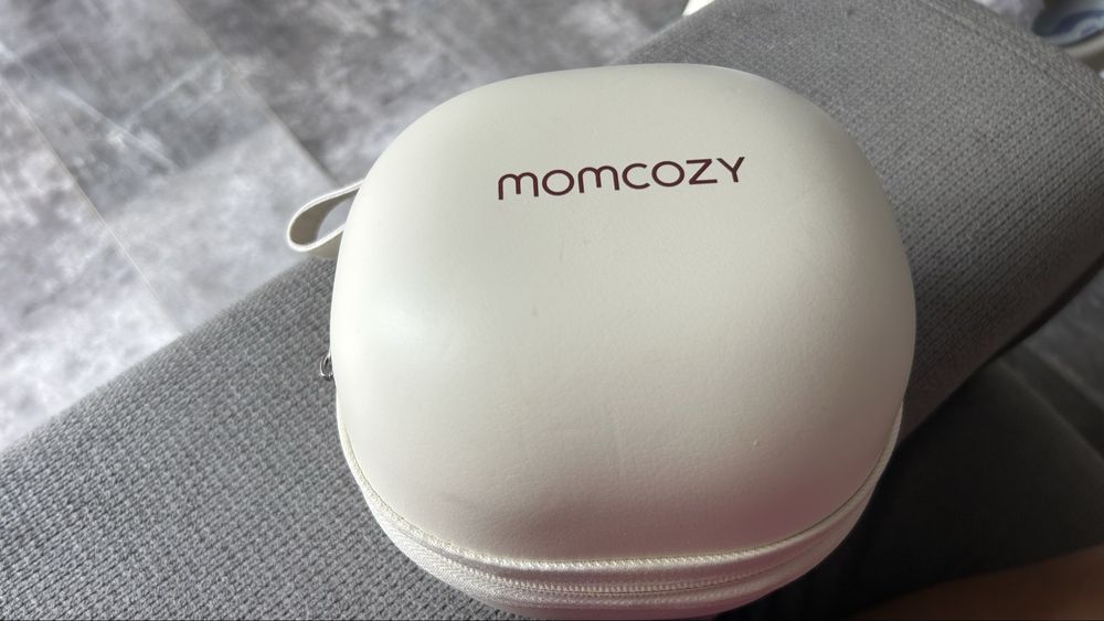Momcozy M5 Hands-Free