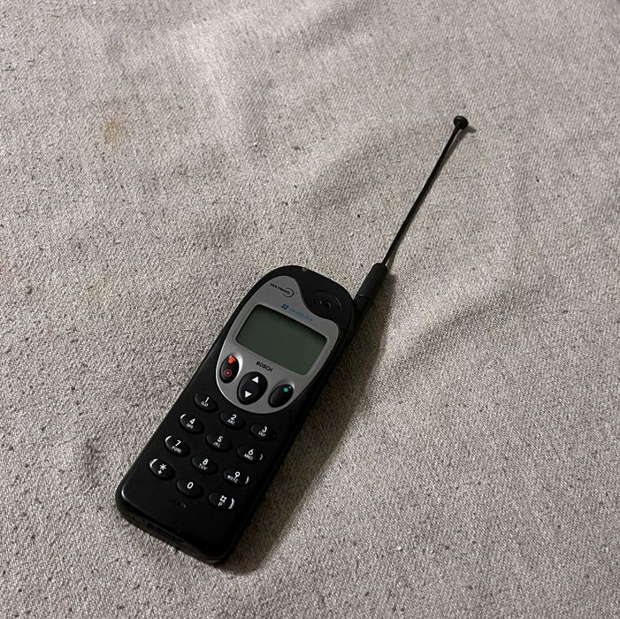Telefon vintage Bosch GSM Com738 Mobilix rar colectie stare necunoscut