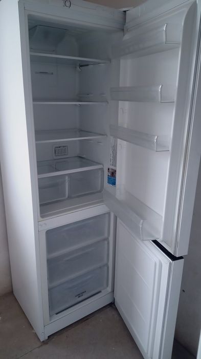 Холодильник высота 185см