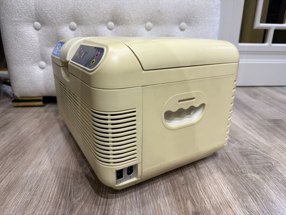 * автохолодильник 15 литров 12-220в зима-лето не большой очень удобный