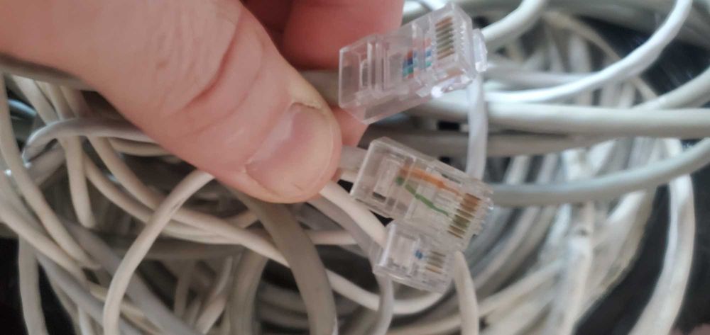 Кабель оптиковолоконный