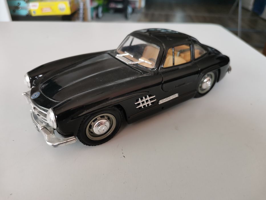 Mercedes 300 sl - Bburago