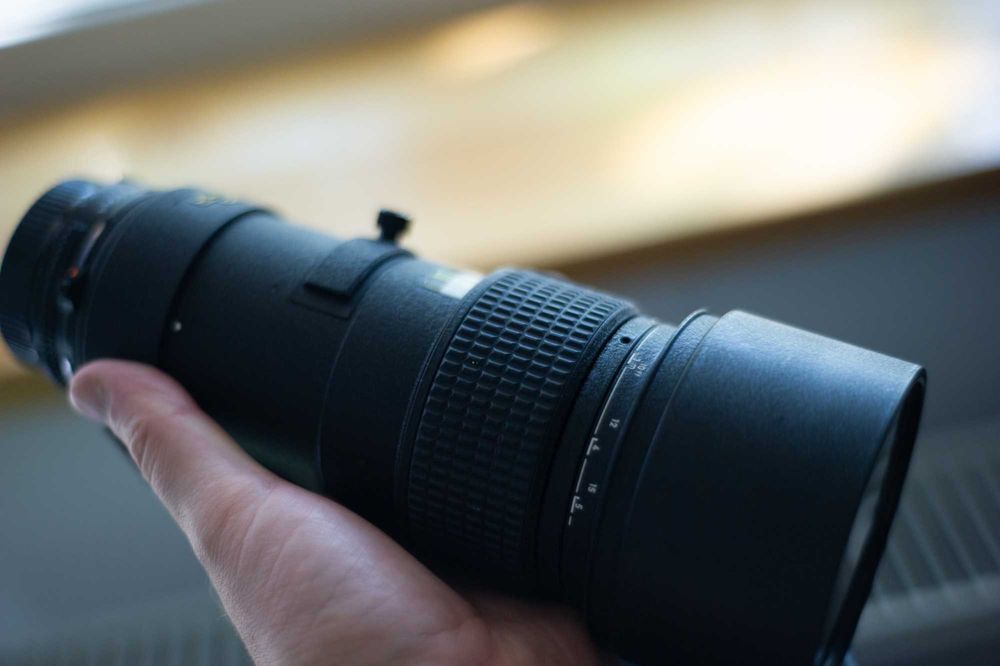 Vand Obiectiv Nikon 300mm F4