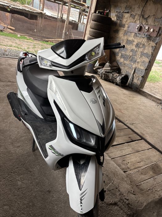 Продаю м8 мапед п