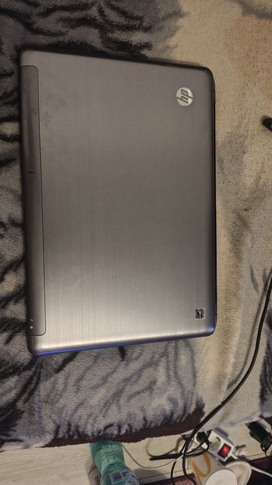 Laptop-uri la pachet