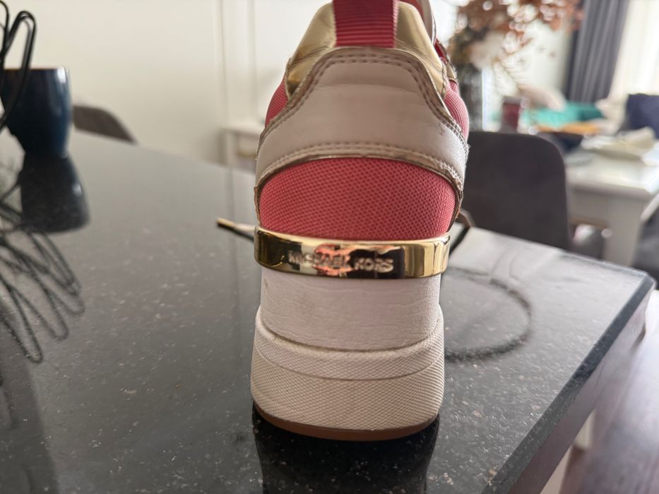 Дамски марстонки ма маркста Michael Kors