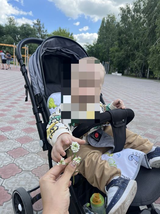 Продам коляску лето