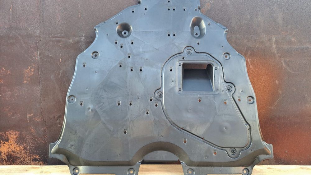 Продам защиту картера.