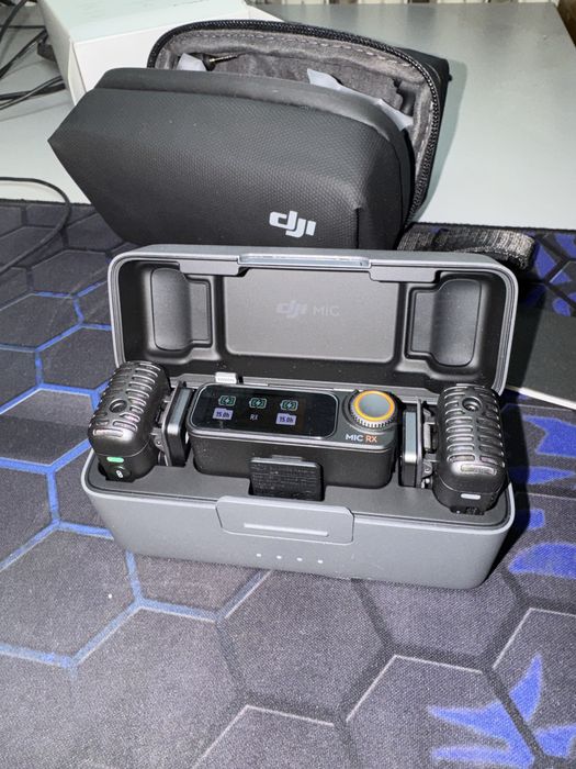 Микрофон DJI Mic 2 (2RX + 1TX + Charging case) черный