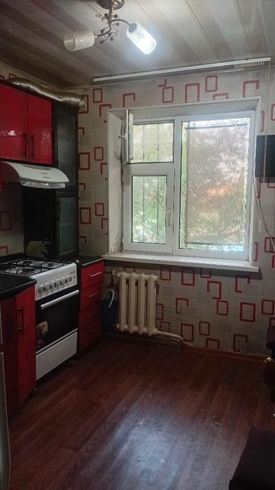 Продаётся квартира во 2 мкр дом 15