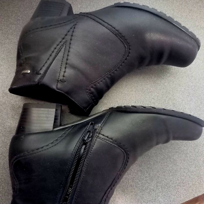 Продам ботиночки.