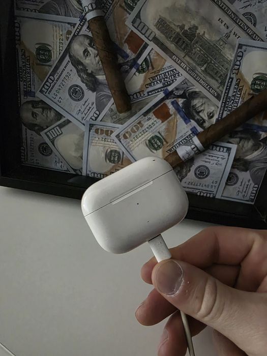 Apple airpods pro