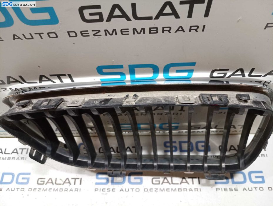 Grila Nara Stanga de pe Bara Spoiler Fata BMW BMW Seria 3 E90 E91 Facelift 2005 - 2011 Cod 7201967 L51.13-7201967 224059-10 [M5806]