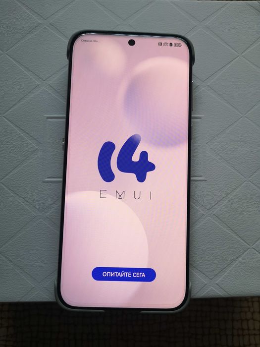 Телефон Huawei Pura 70 Ultra